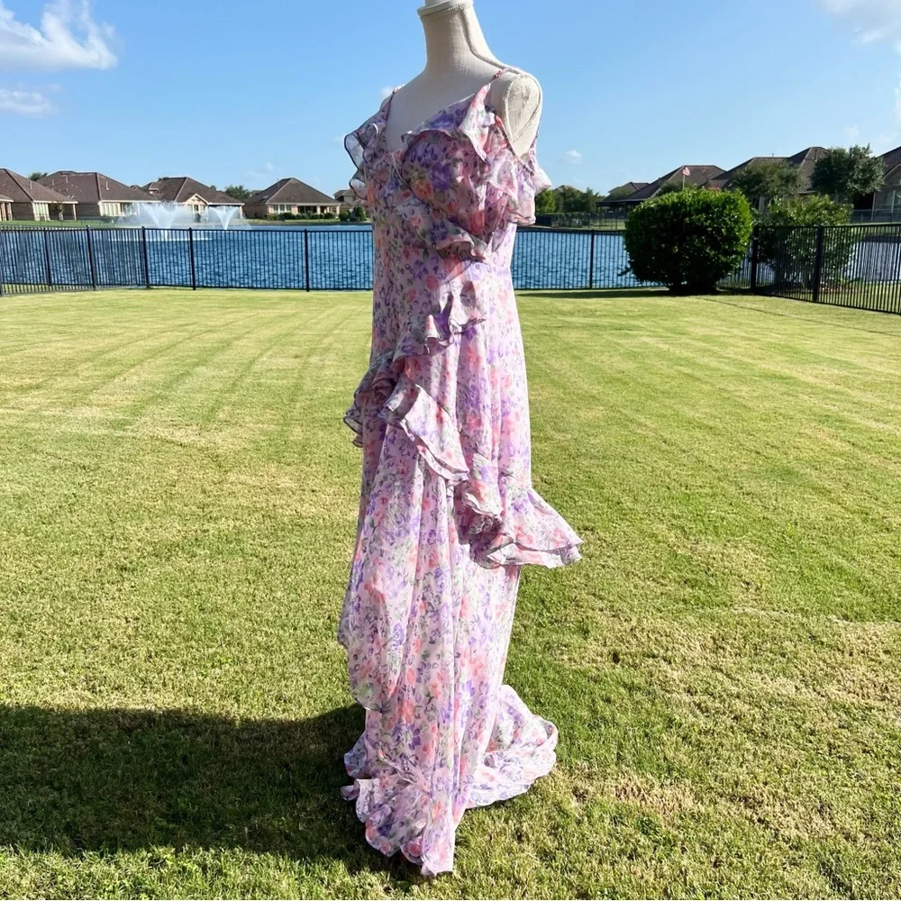 Astr The Label Pemberly Floral Off-Shoulder dress - Picture 3 of 6